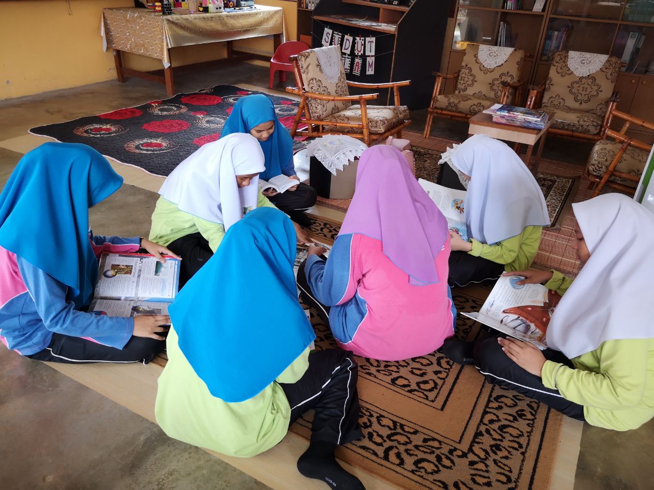 photo6192522979276073113