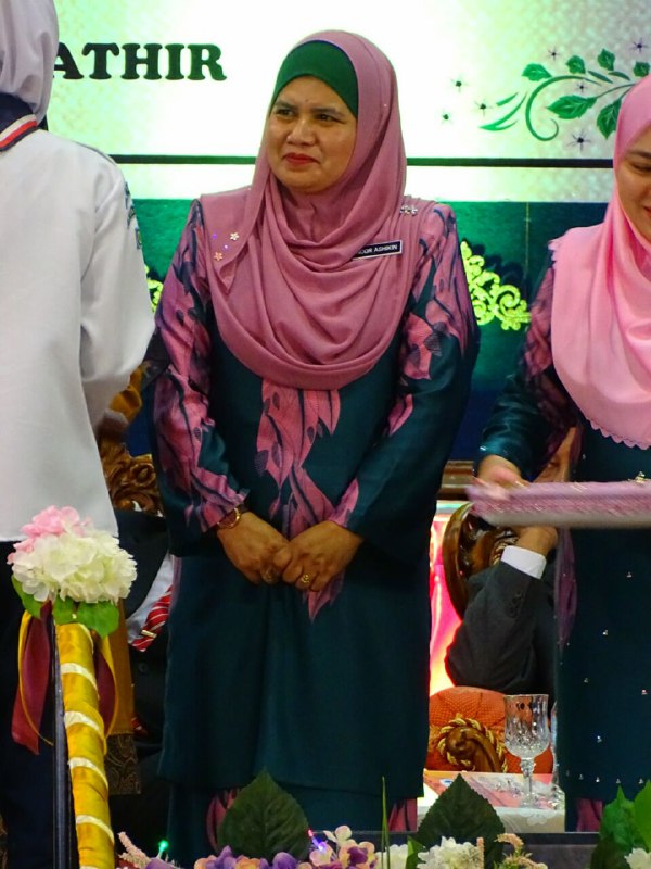 cf7595bd-6735-4428-9170-bedc8ae73db0