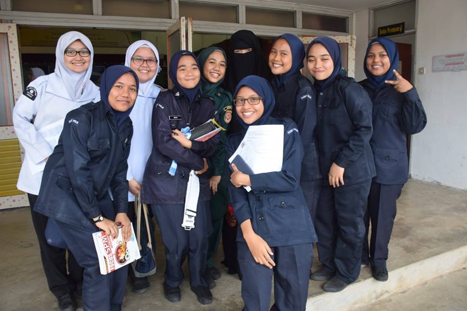 14720582_1771699546427628_1665348269434445719_n