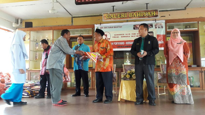 851423602_107183_14651525462407142322