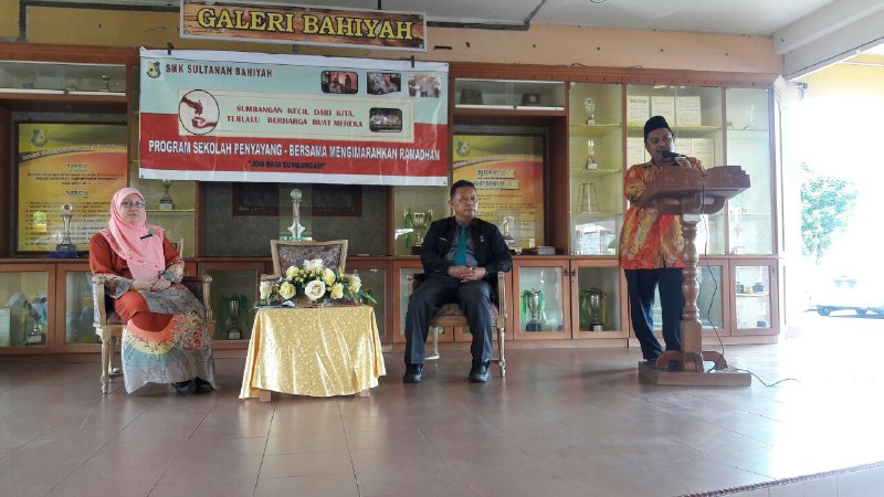 851423952_108477_11734315969433580933