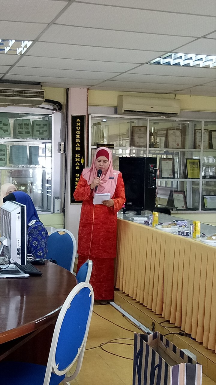 photo6285219746597152879