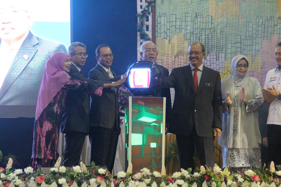 14364868_1757538257843757_8171355126586358281_n