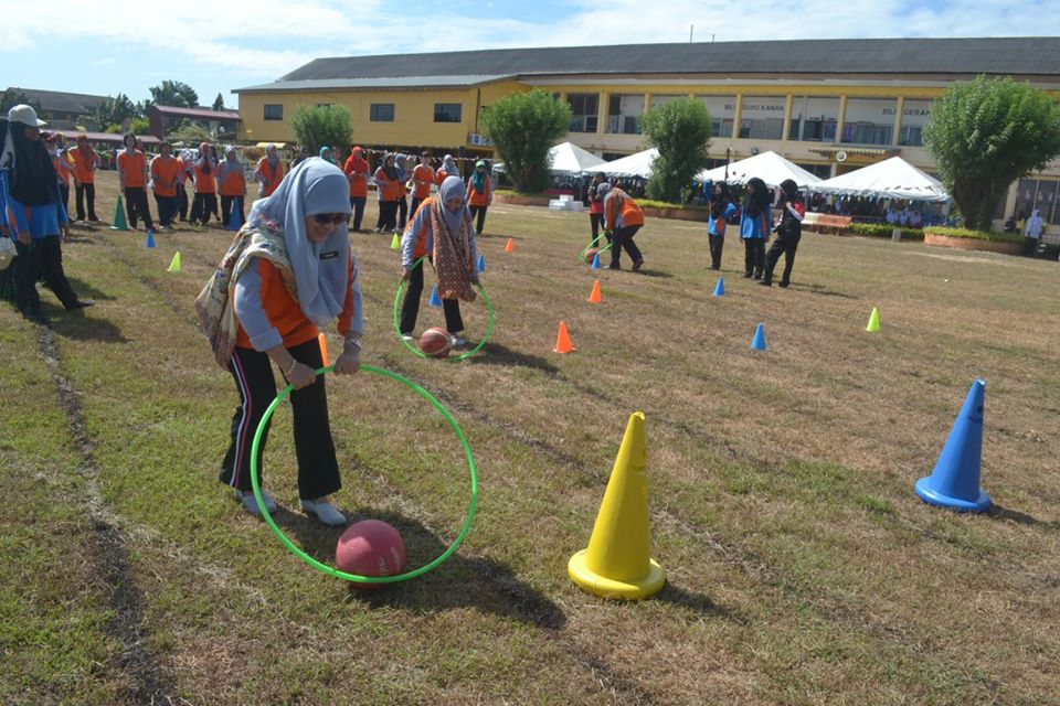 10626602_1675902586007325_8940156637051233195_n