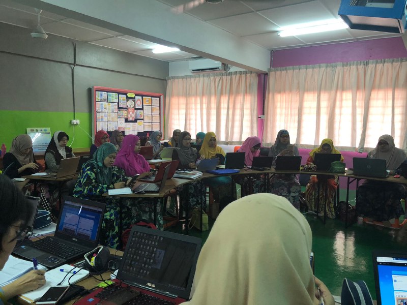 6869ae43-88d8-4d8b-a517-8858015a5cc9