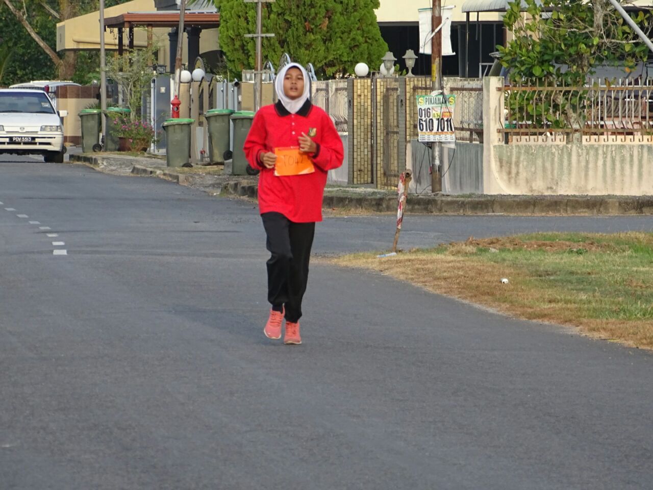 photo6109275131416259373