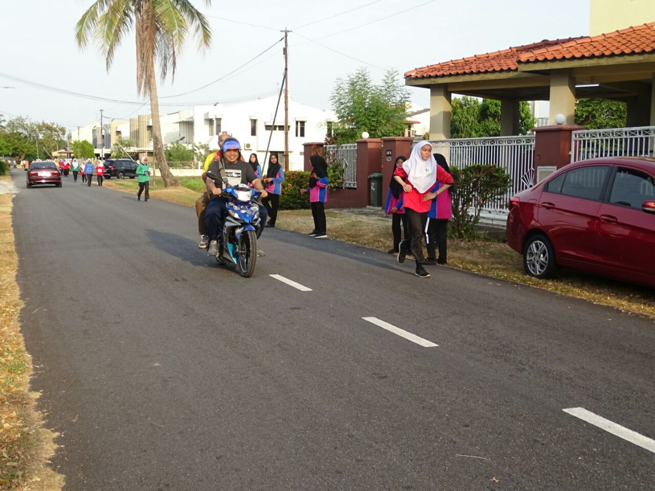 photo6109275131416259380