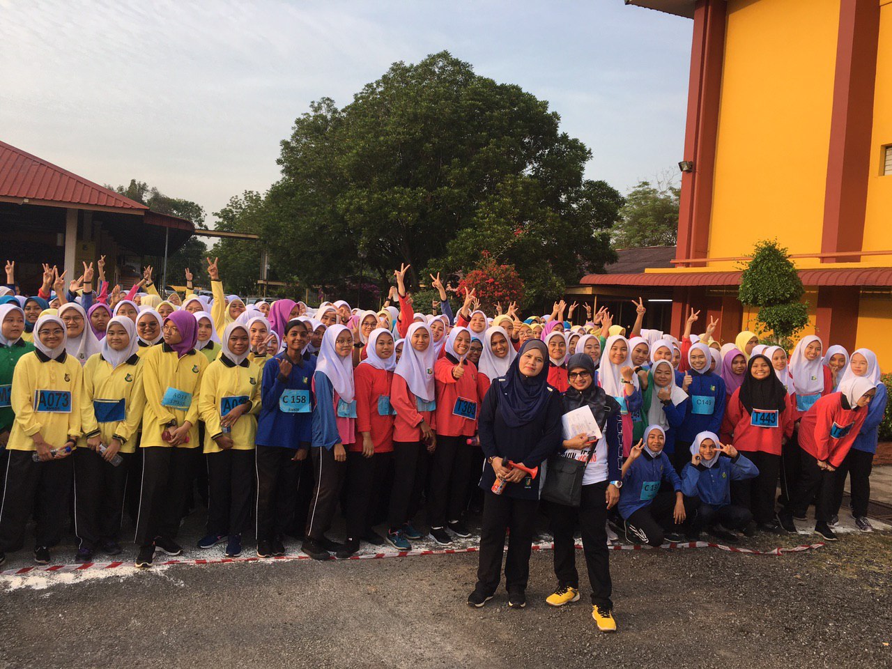 photo6109618758864709926