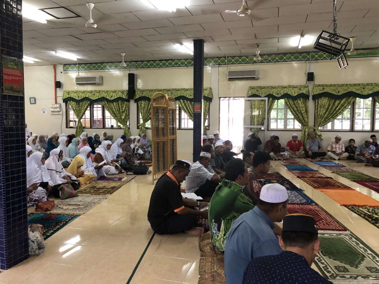 photo6152325113337456713