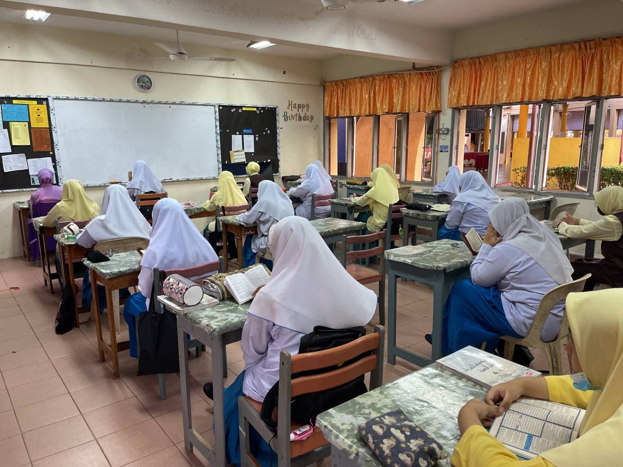 photo_2021-05-06_07-29-00