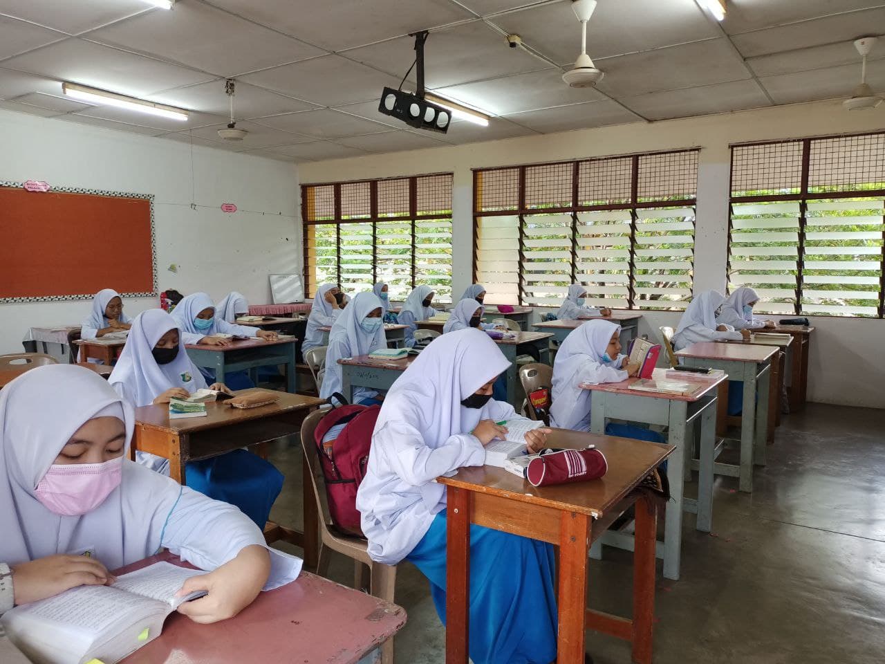 photo_2021-05-06_07-33-29