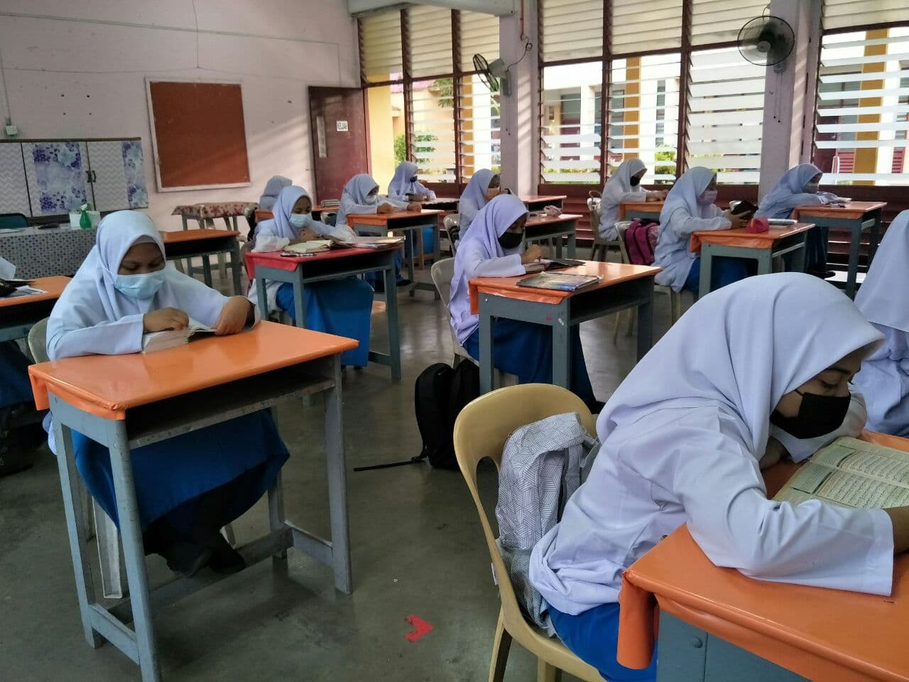 photo_2021-05-06_08-21-33