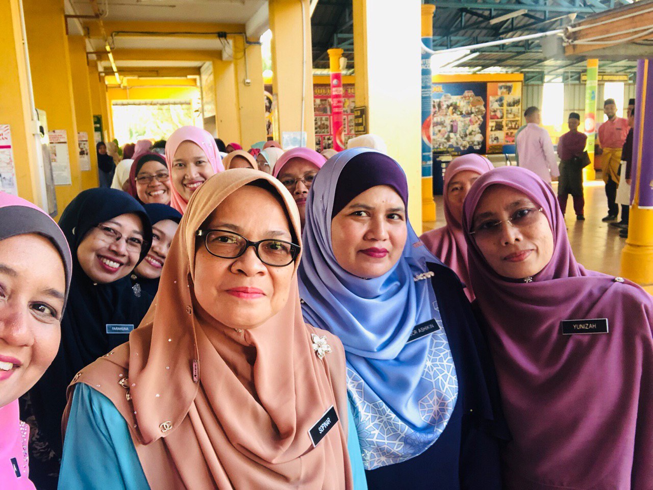 photo6057607499479099853