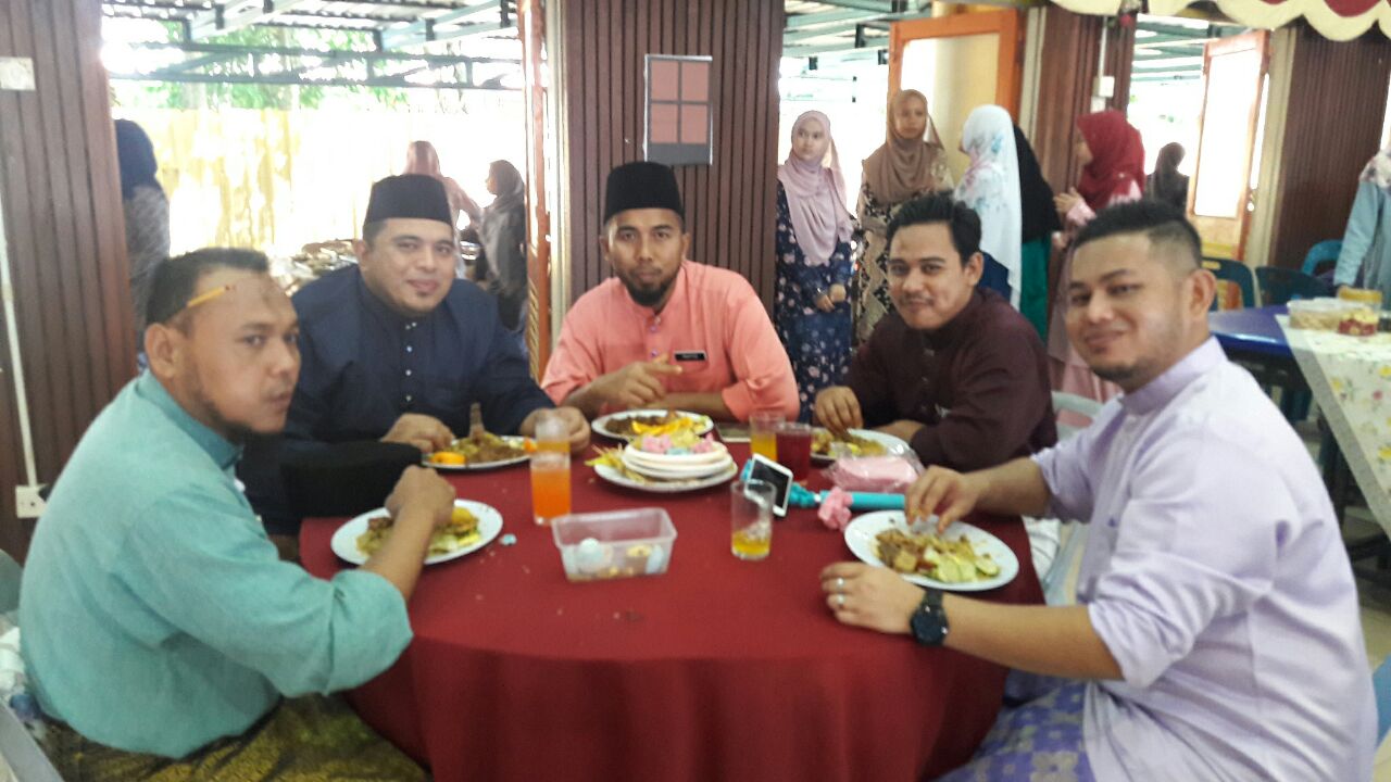 photo6057607499479099861