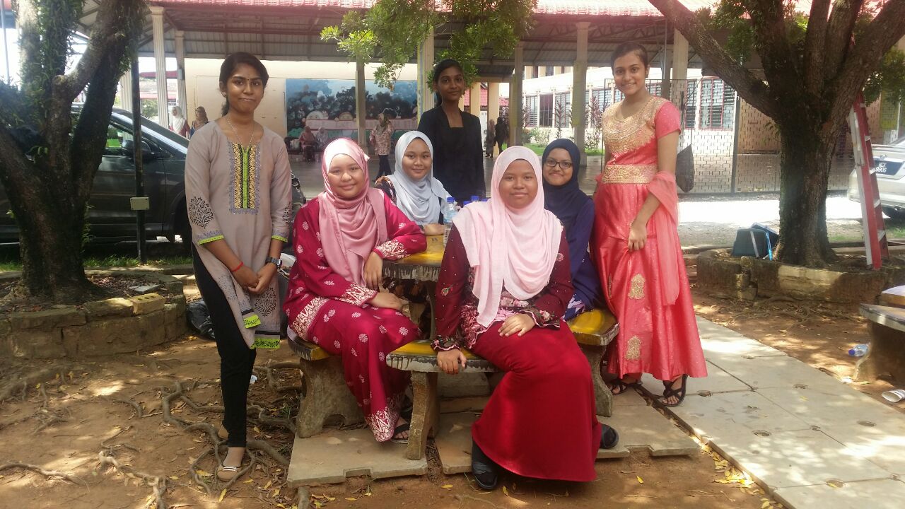 photo6057607499479099885