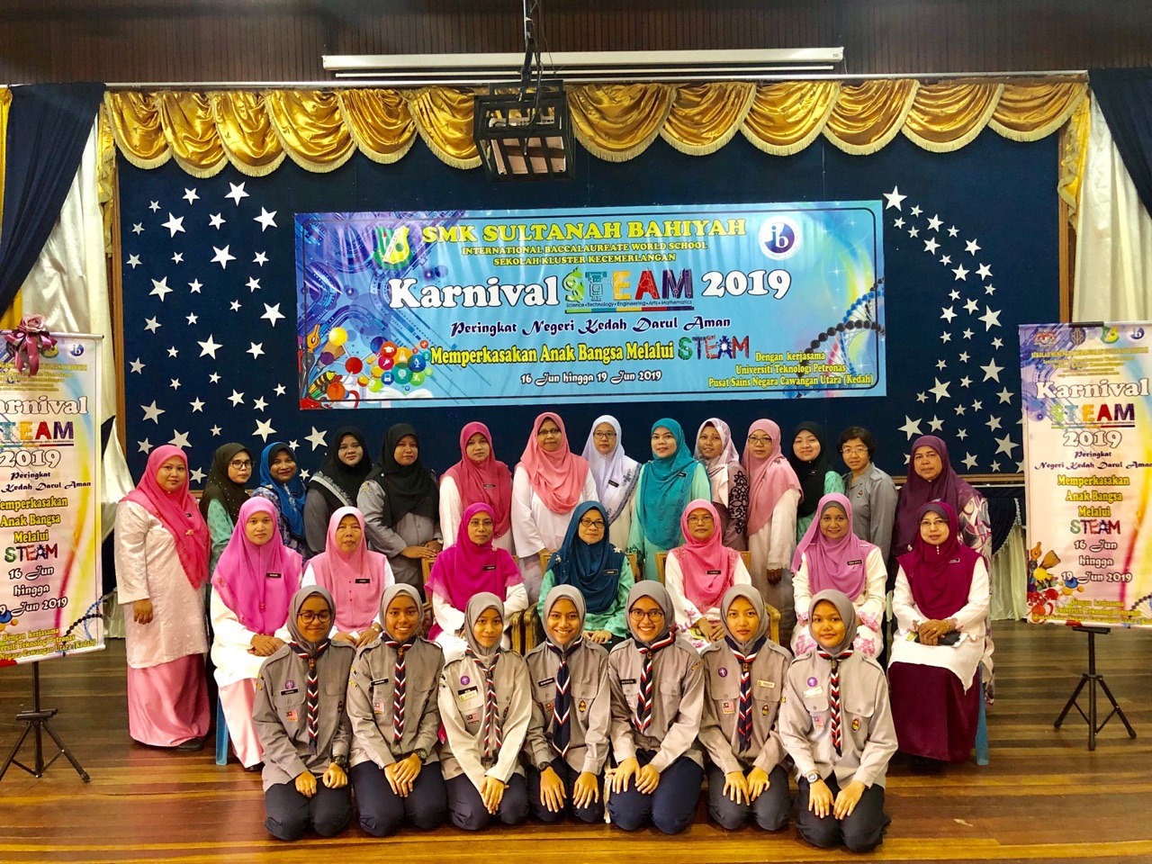 photo6064527112699750575