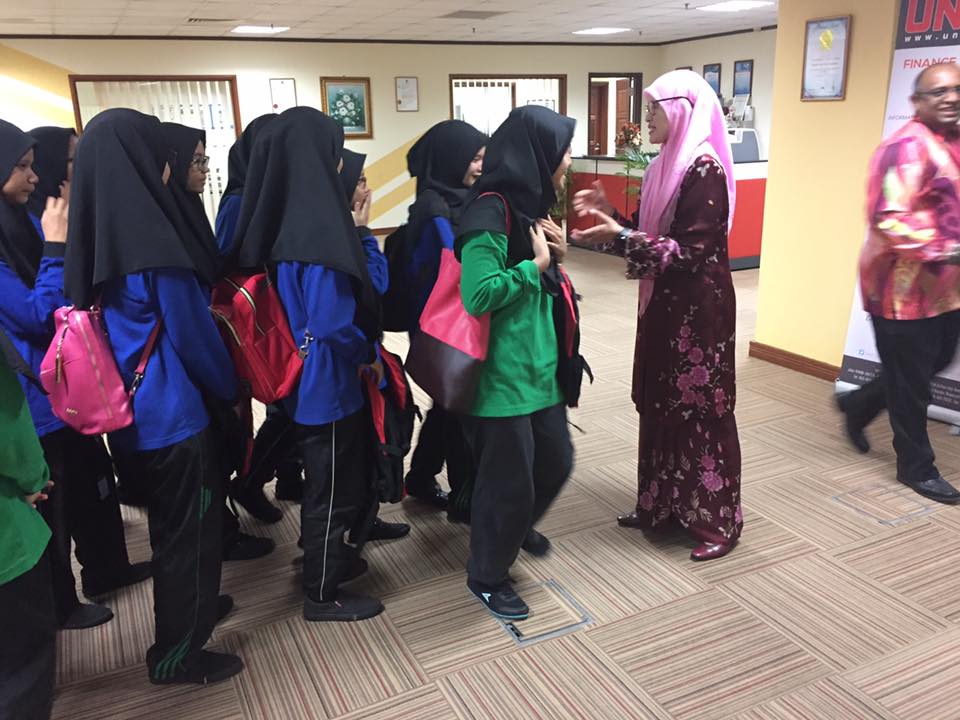 17799968_1851384285125820_3230575996407914389_n